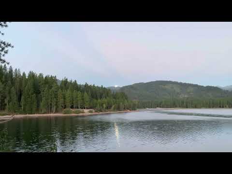 The Sturgeon Moon over Lake Siskiyou