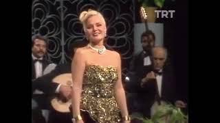 Gönül Yazar - Ağlamışım Gülmüşüm