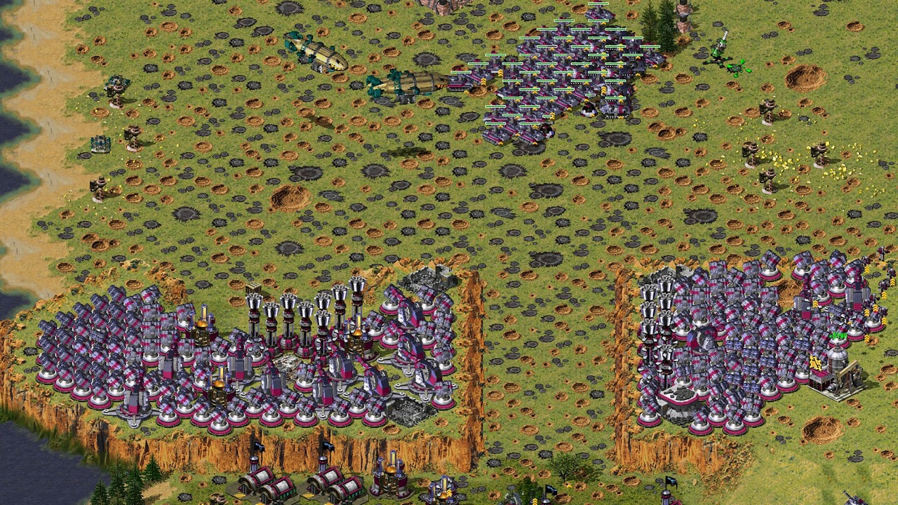 Red Alert 2 | Yuri's Revenge | 7 vs 1- KING OF THE hILL - aLLIED - fRANCE