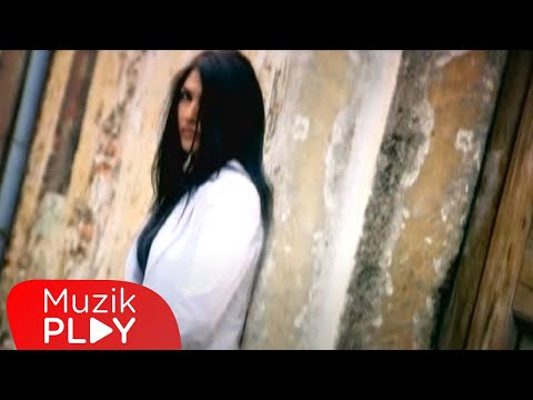 Hazal - Gönlüme Göre Yar Bulamadım