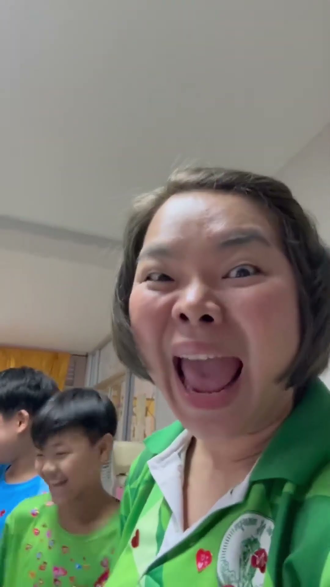 ครูปากกาห้าง | ครูนกเล็ก