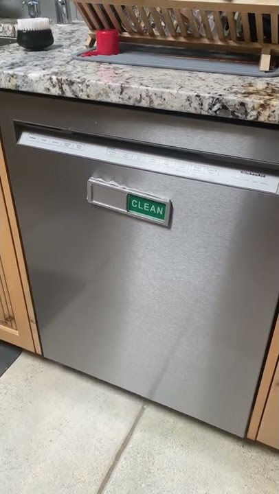 Is this what a Kitchenaid KDFM404KPS dishwasher is supposed to sound like?