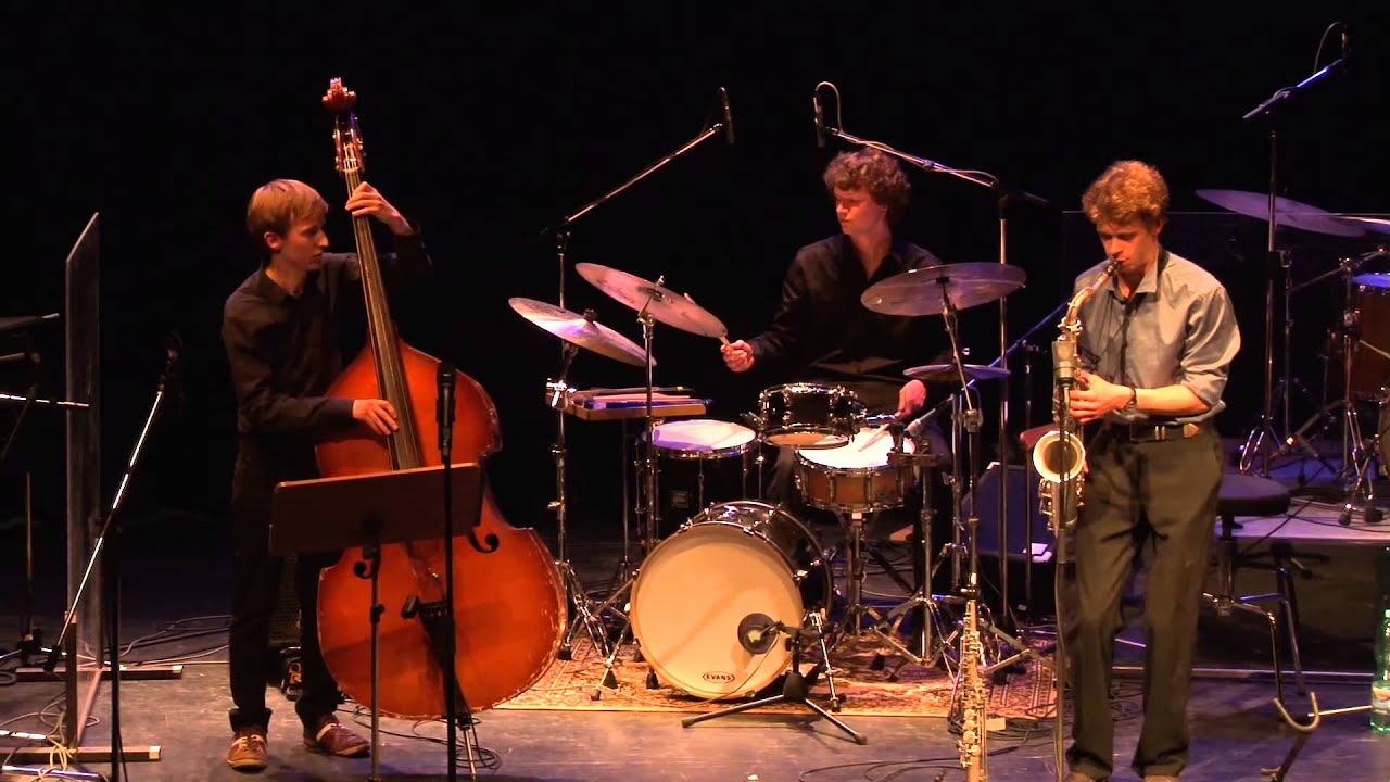 Philipp Rücker Vastness - Philipp Rücker Quartett - YouTube