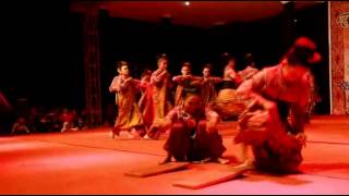 Download lagu Dagho Menggoho - Festival Siak Bermadah 2014