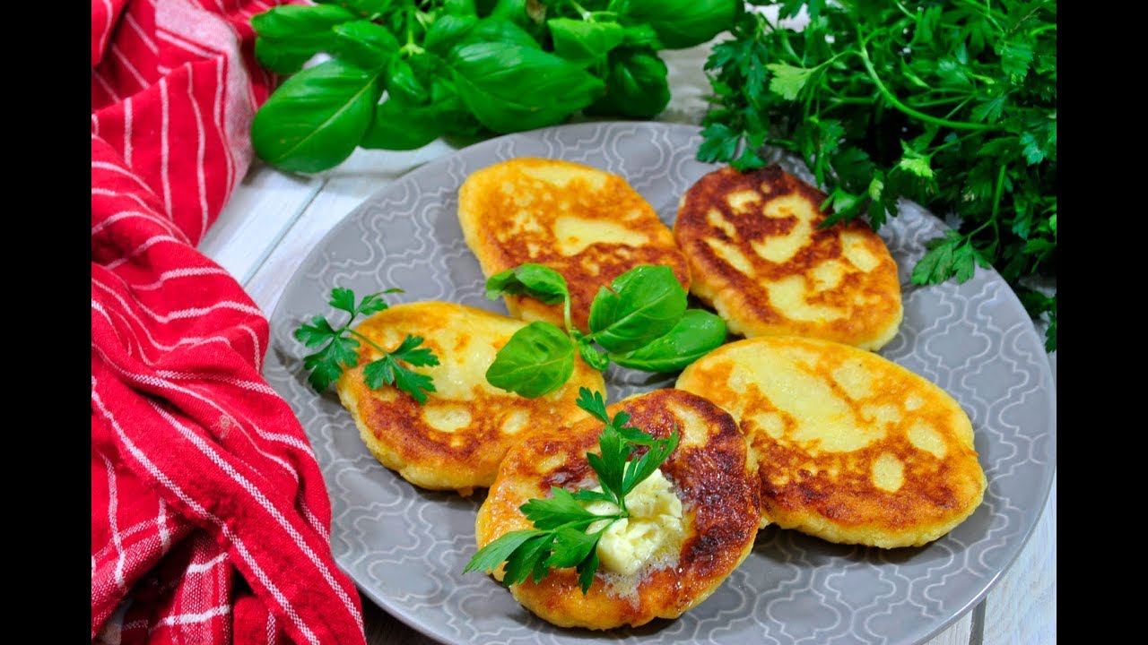 Placki Z Gotowanych Ziemniaków Z żółtym Serem