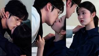 18yo delivery girl became a cold billionaire CEO's cure, pregnant with triplets, and spoiled!