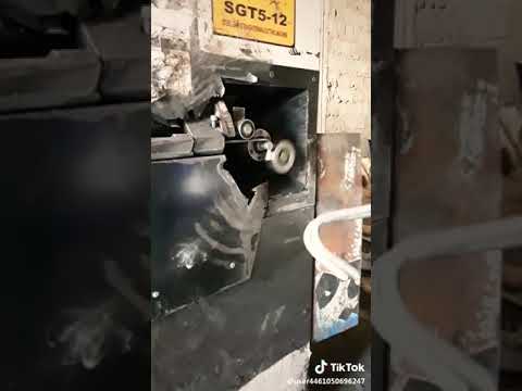 آلة صنع مربعات الحديد البناء العلم نور والجهل ضلام