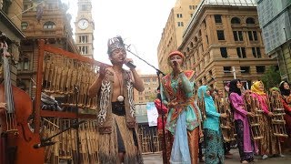 BANTU KAMI WUJUDKAN FLASH MOB ANGKLUNG DI ISTANBUL