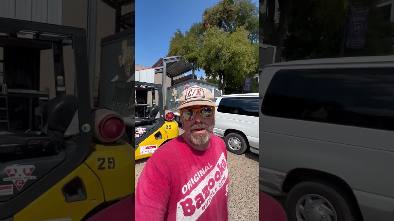 Walk-in Cooler Going in Beer Barn - Coldest Beer at the State Fair!