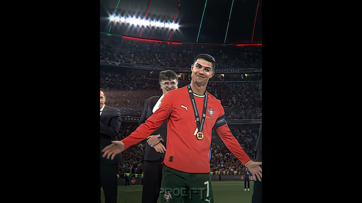 Portugal Players vs Trophy 😂