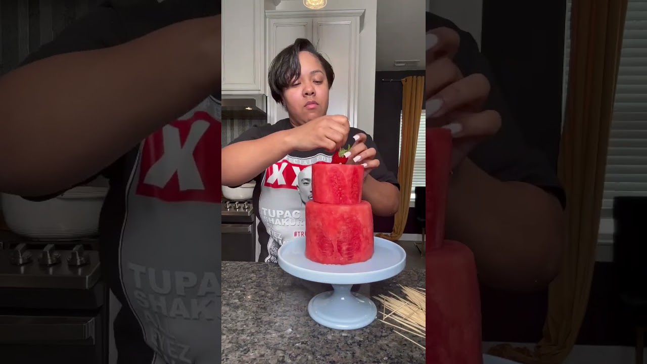 Фруктовый торт! Как превратить обычную фруктовую тарелку в красивый торт!