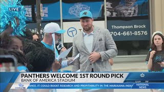 Panthers welcome OT Monroe Freeling at BofA Stadium