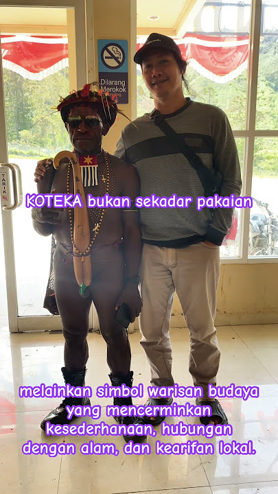 Koteka adalah pakaian adat tradisional Papua pegunungan. Yaitu suku Dani, Lani, dan Yali.