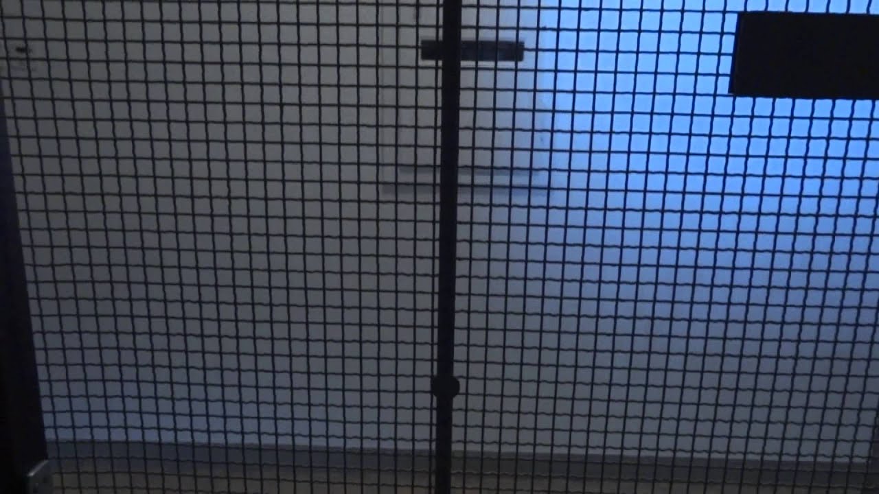 Old Schlieren elevator with poor safety system