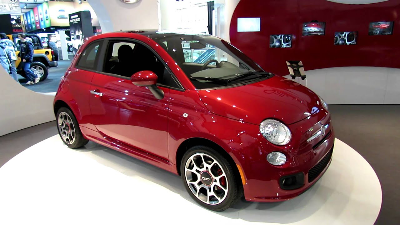 2012 Fiat 500 Exterior and Interior at 2012 Toronto Auto Show