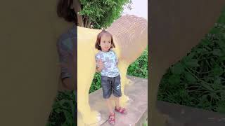 aunty mujhe is per latka dena Arjun block channel suit video