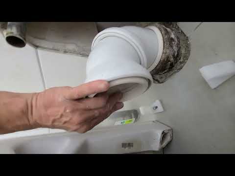 Video: Die Toilette an die Kanalisation anschließen. Toiletteninstallationsdiagramm