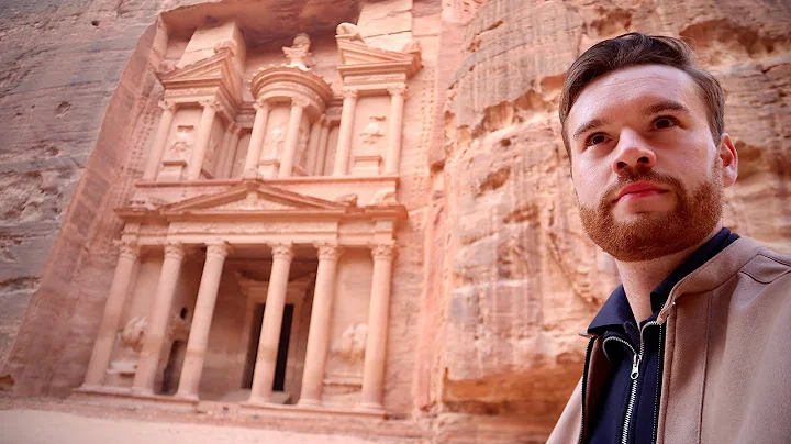 Tour of an Empty PETRA, JORDAN