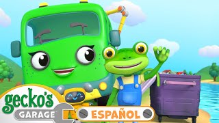Bebé camión y el río sucio | Garaje de Gecko | Carros para niños | Vídeos educativos