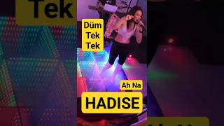 HADISE - DUM TEK TEK (Live cover version @ Buddy's Bar AJMAN BEACH HOTEL) #Hadise #DumTekTek #uae