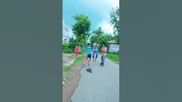 Hilarious Inline Skating Fails That Will Make😉😆#rollerskating​#skating​ #ytshorts​ #tanding​#shoets​