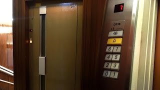 Vintage Otis Bitsa Traction Elevator San Mames Zumarkalea 33, Bilbao, Spain
