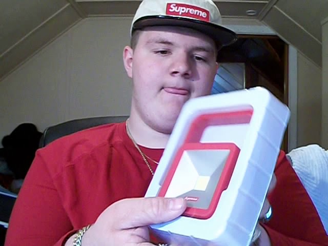 Unboxing My new supreme Magnetic Kickstand Light - YouTube