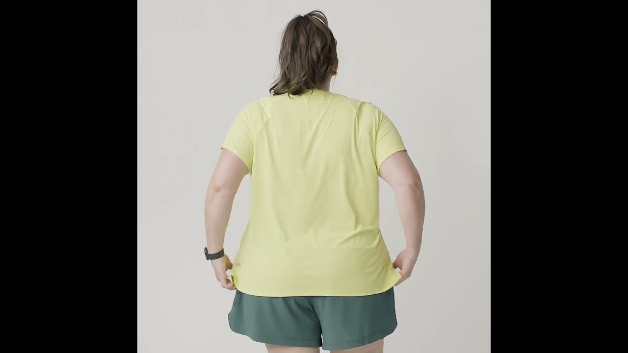 Preview of REI Co-op Active Pursuits 4.5" Shorts - Women's Video
