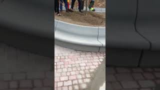 MONTEJO DE LA SIERRA INAUGURA SU NUEVA PLAZA, PLANTANDO UN HAYA 🌳 POR EUROPA