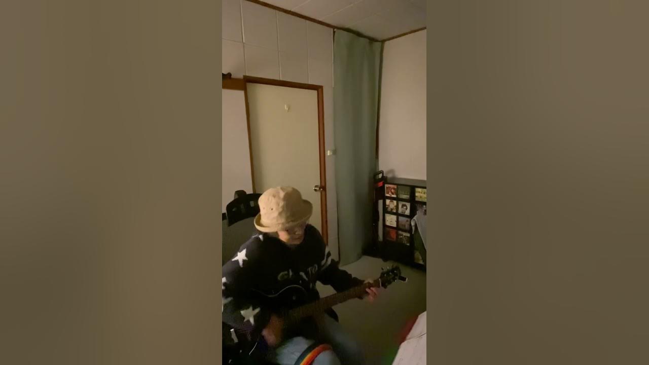 笹野みちるの、カバー曲弾き語り練習シリーズ！…中島みゆき「糸」！！ YouTube