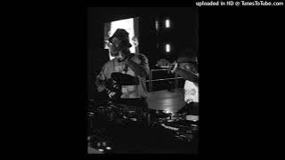 Dankiie Boi,Woza Bakzin,Funky Qla - DG B QL