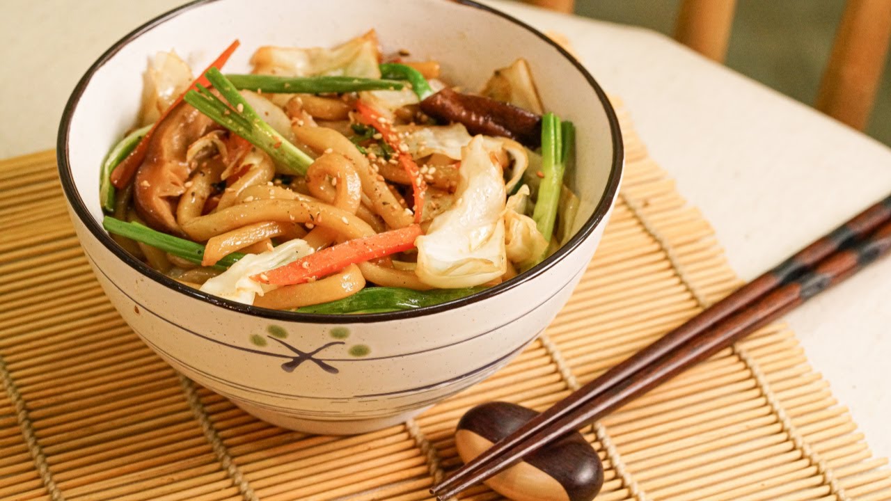 채소 야끼우동 만들기, 간단요리, 볶음우동 레시피, Stir fried udon noodles with vegetables ...