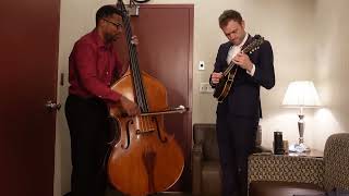 Xavier Foley &amp; Chris Thile - Bach Partita No. 3 Prelude