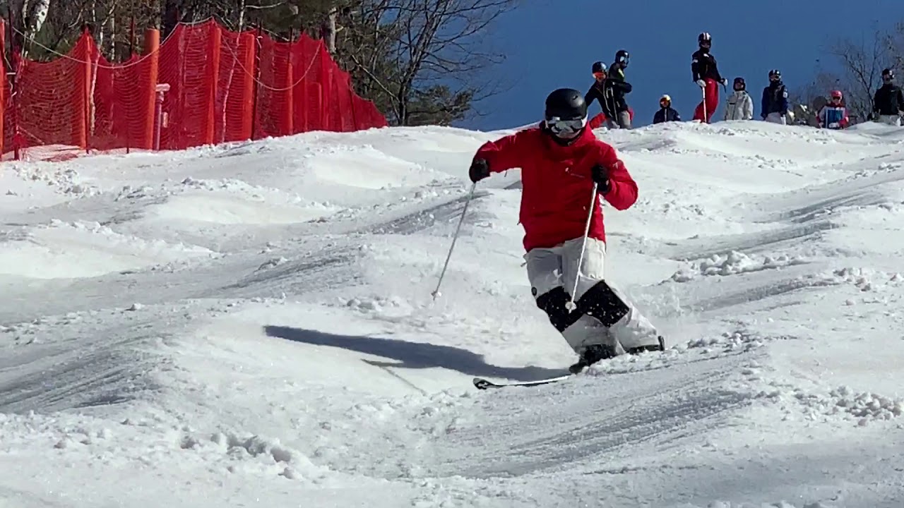 용평 뉴레드 모글코스(bump skiing in youngpyong resort) YouTube