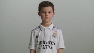 ▷ Publicista "Equipación y camiseta 120 de Circus para Adidas y Real Madrid 2022