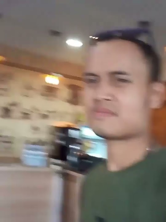 Didalam resto cafe saraeland #restaurantstyle  #traveling #shorts