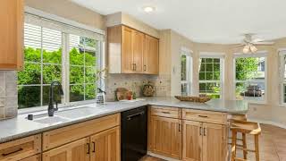 24311 SE 41st Place #10, Sammamish, WA 98029
