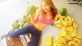 RAW FOOD WEIGHT LOSS: I eat up to 50 bananas a day!
