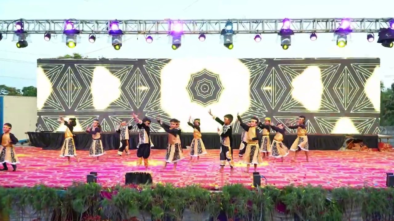 II SIDDHIKSHA SCHOOL OF EXCELLENCE CULTURAL FEST 2025-26 II GANG LEADER II LKG B TOWN II