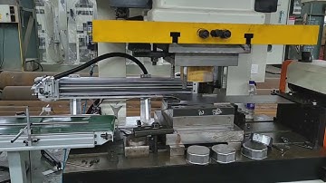 Stretch junction box making machine