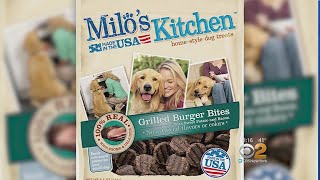 JM Smuckers Pulling Two Kinds Of Dog Treats Off Shelves
