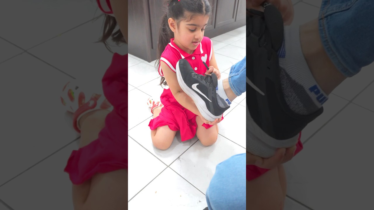 Kids learn to cheer up each other - daughter love ❤️ #shorts