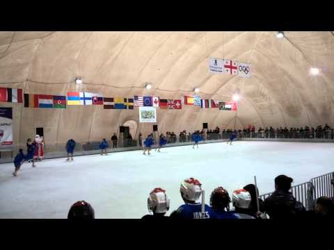 ქუთაისის ყინულის მოედანი - სამოთხის ჩიტები