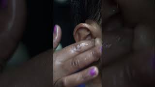Female Barber's Magic Touch: Stress-Relief Head Massage ASMR #shorts