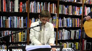 The Duckworth Lewis Method - Out in the Middle (David's Bookshop, 5th July 2013) chords