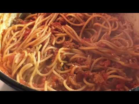 old-school-spaghetti-with-meat-sauce