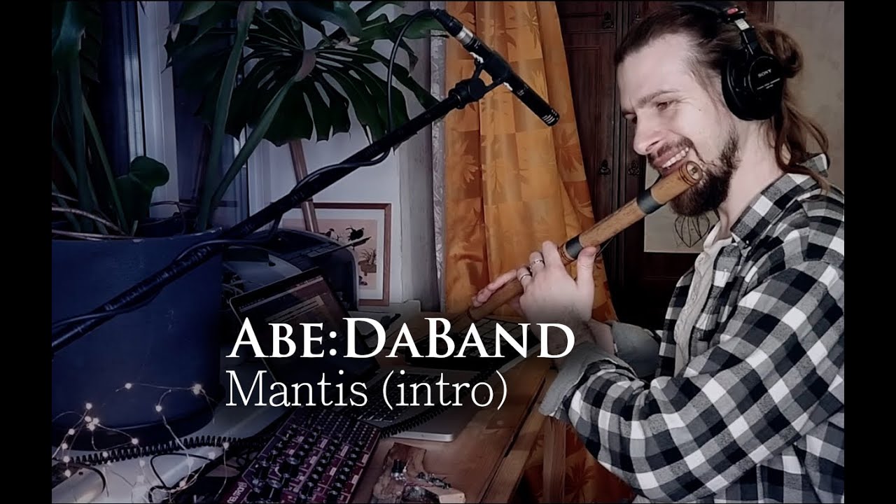 Guarda Mantis (intro) su YouTube Guarda Mantis (intro) su YouTube