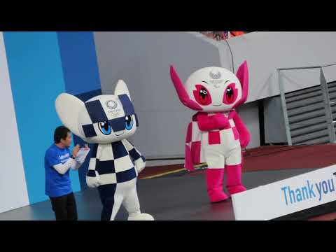 ミライトワとソメイティが「パプリカ」振付レクチャー