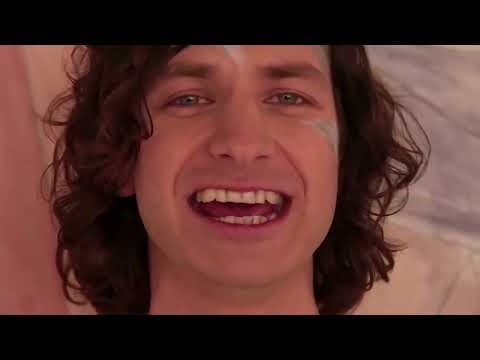 Gotye Somebody That I Used To Know Feat Kimbra Official Music Video 