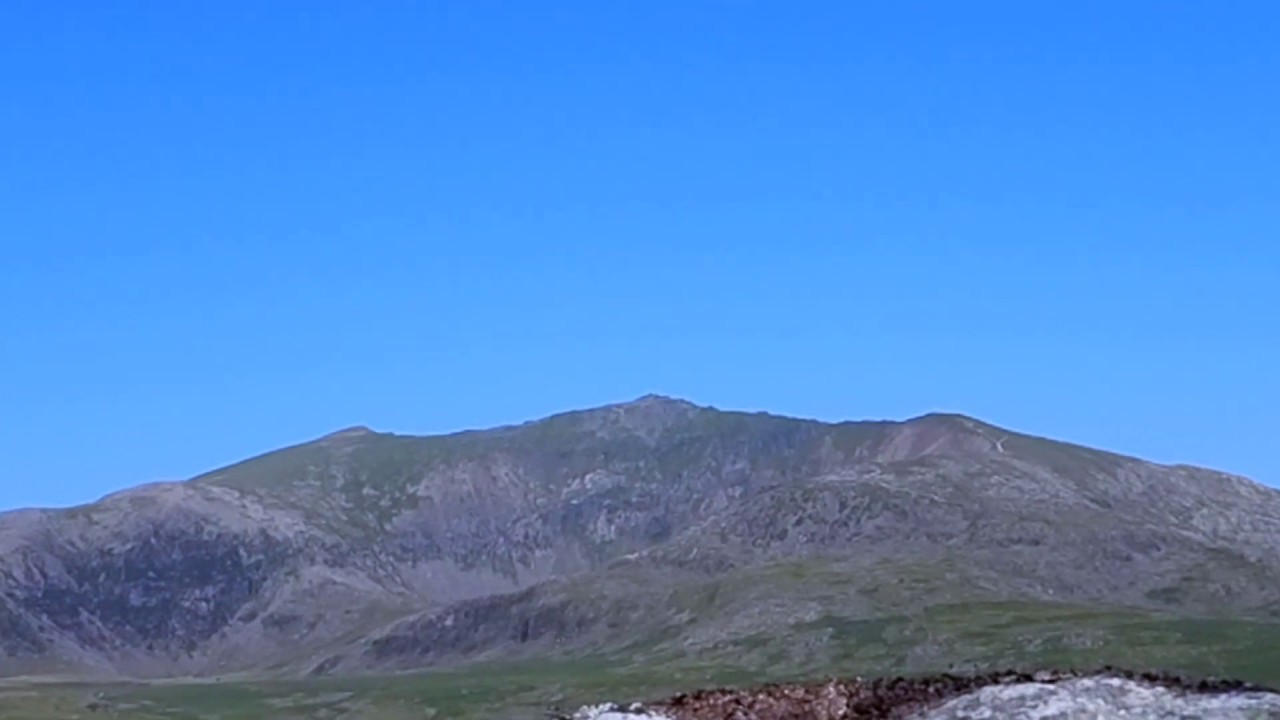 Nikon P1000 - Snowdon Summit Zoom 3.5miles!